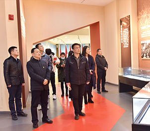 团市委领导参观英超（中国）精神主题展览馆